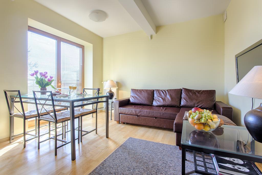 Mountain View Apartment By Tyzenhauz ซาโกปาเน ภายนอก รูปภาพ