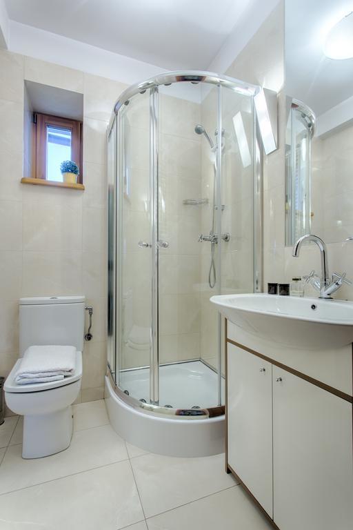 Mountain View Apartment By Tyzenhauz ซาโกปาเน ภายนอก รูปภาพ