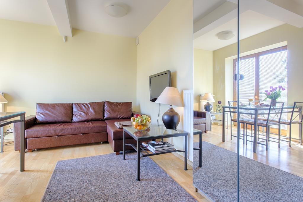 Mountain View Apartment By Tyzenhauz ซาโกปาเน ภายนอก รูปภาพ